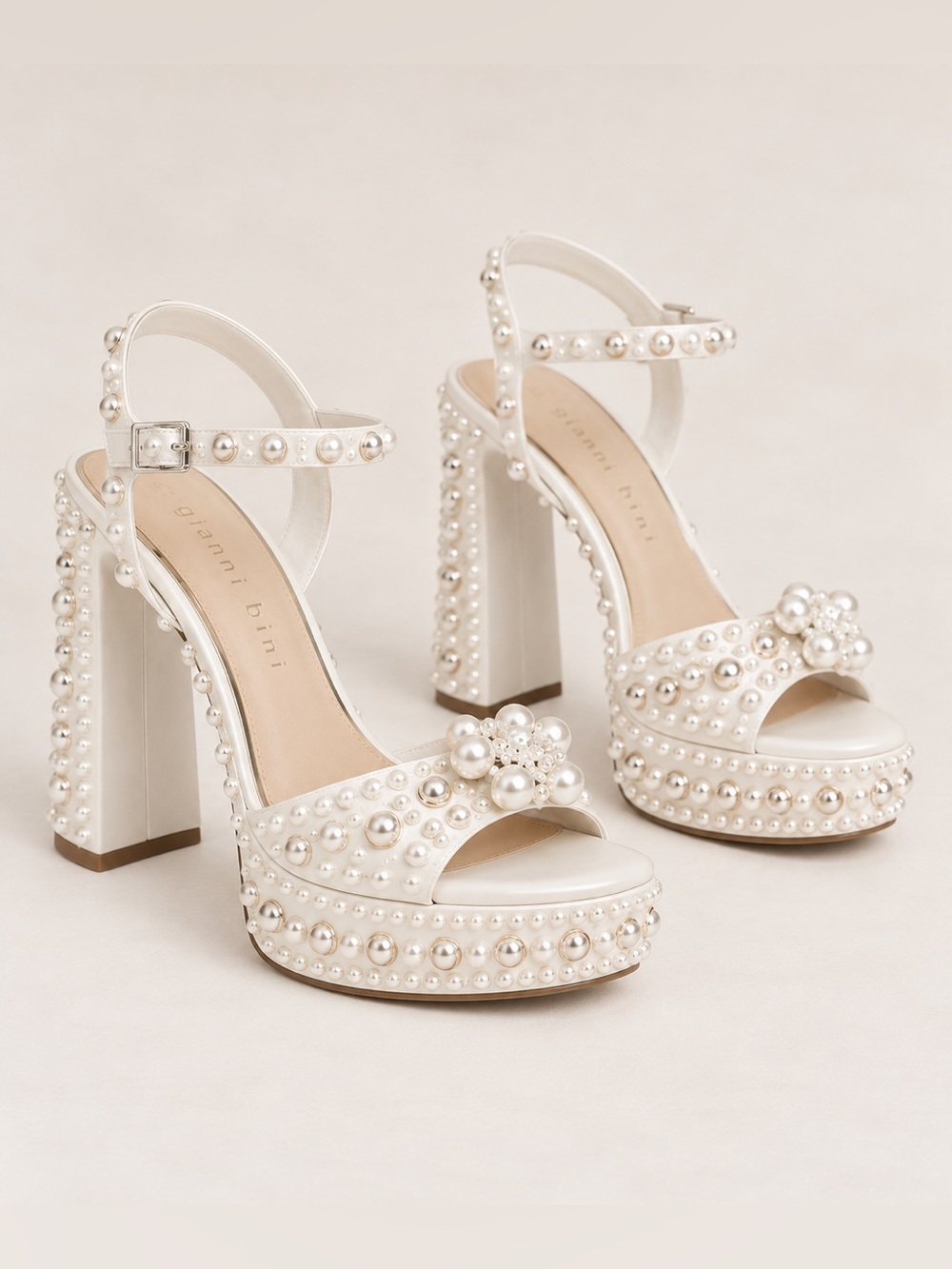 NWT Gianni Bini Hazell Pearl Embellished Ankle Wrap Platform Sandals Sz 9